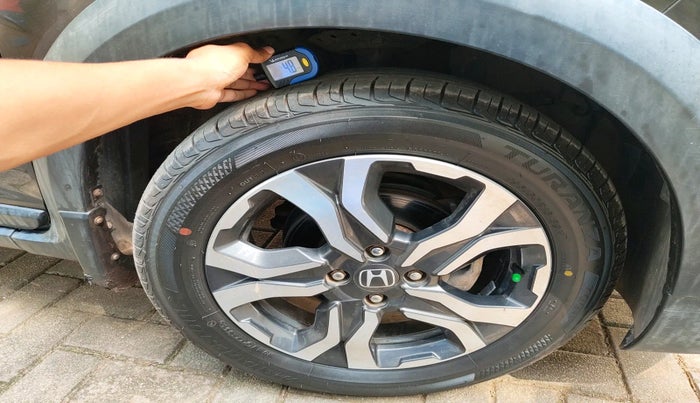 2017 Honda WR-V 1.5L I-DTEC VX MT, Diesel, Manual, 33,998 km, tyre