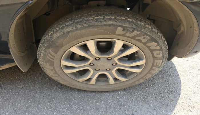 2021 Ford Endeavour TITANIUM PLUS 2.0 4X2 AT SUNROOF, Diesel, Automatic, 88,649 km, tyre