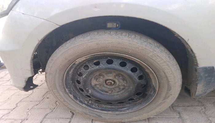 2017 Maruti Ertiga VXI CNG, Petrol, Manual, 92,787 km, tyre
