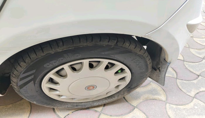 2012 Hyundai i10 ERA 1.1, Petrol, Manual, 35,925 km, tyre