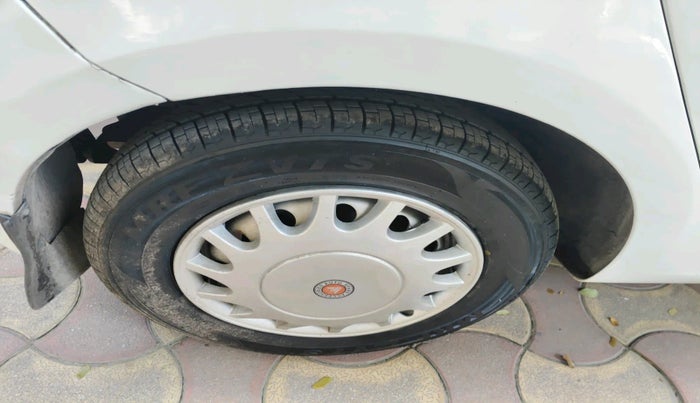 2012 Hyundai i10 ERA 1.1, Petrol, Manual, 35,925 km, tyre