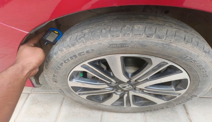 2022 Honda City 1.5L I-VTEC V MT 5TH GEN, Petrol, Manual, 37,961 km, tyre