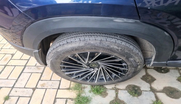 2023 Honda ELEVATE V MT, Petrol, Manual, 25,024 km, tyre