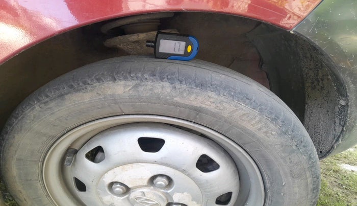 2013 Hyundai Santro Xing GL PLUS, Petrol, Manual, 1,13,052 km, tyre