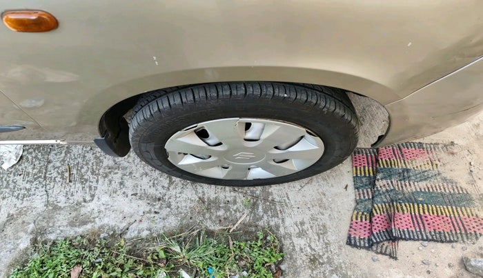 2010 Maruti Alto K10 LXI, Petrol, Manual, 1,05,079 km, tyre