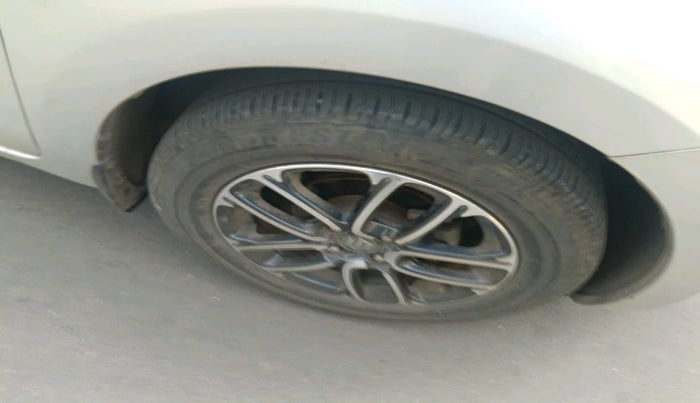 2020 Maruti Swift ZXI PLUS AMT, Petrol, Automatic, 87,893 km, tyre