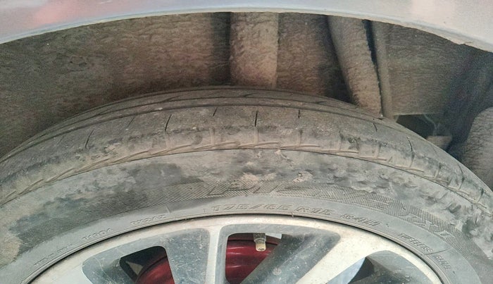 2015 Maruti Celerio ZXI AMT, Petrol, Automatic, 89,305 km, tyre