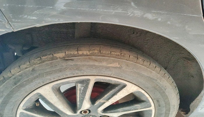 2015 Maruti Celerio ZXI AMT, Petrol, Automatic, 89,305 km, tyre