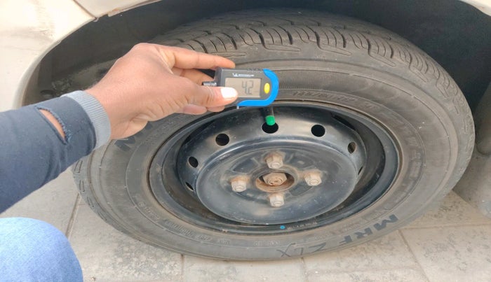 2013 Maruti Alto 800 LXI, Petrol, Manual, 71,632 km, tyre