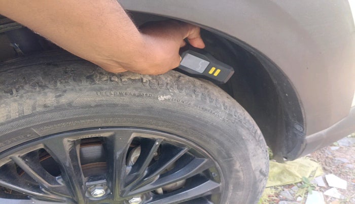 2019 Maruti XL6 ZETA MT, Petrol, Manual, 58,711 km, tyre