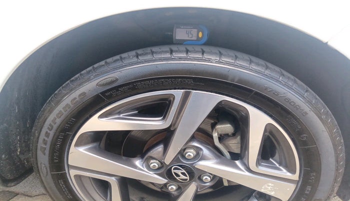 2022 Hyundai AURA SX PLUS 1.2 AMT, Petrol, Automatic, 53,101 km, tyre