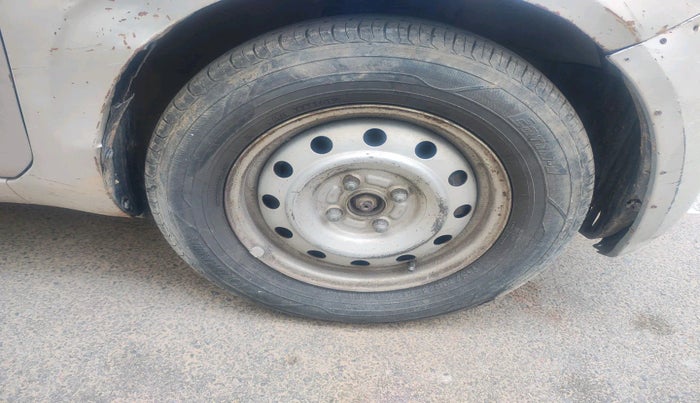 2010 Maruti Ritz LDI, Diesel, Manual, 1,65,979 km, tyre