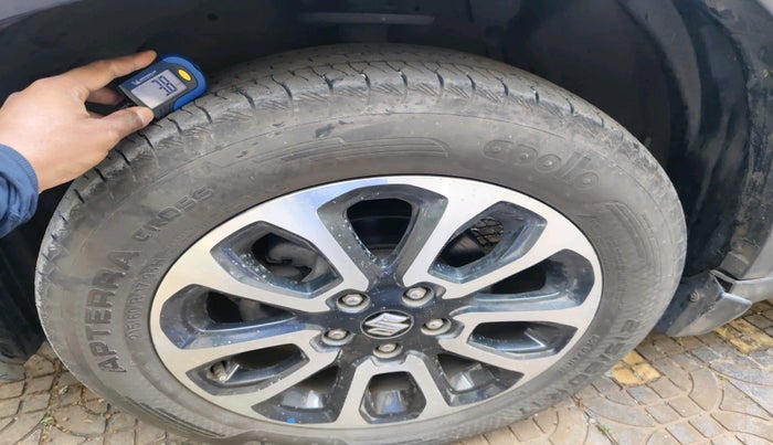 2023 Maruti Grand Vitara ZETA CNG, Petrol, Manual, 18,555 km, tyre