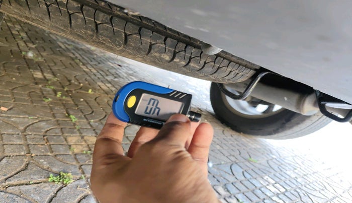 2023 Maruti Grand Vitara ZETA CNG, Petrol, Manual, 18,555 km, tyre