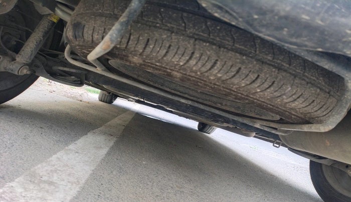 2016 Maruti Ertiga VDI SHVS, Diesel, Manual, 1,03,138 km, tyre