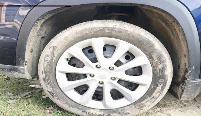 2024 Maruti Grand Vitara DELTA CNG, Petrol, Manual, 15,345 km, tyre