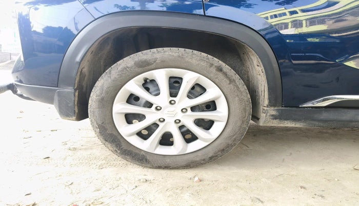 2024 Maruti Grand Vitara DELTA CNG, Petrol, Manual, 15,345 km, tyre