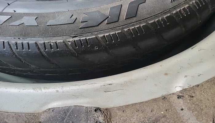 2014 Maruti Ritz ZDI, Diesel, Manual, 1,05,648 km, tyre