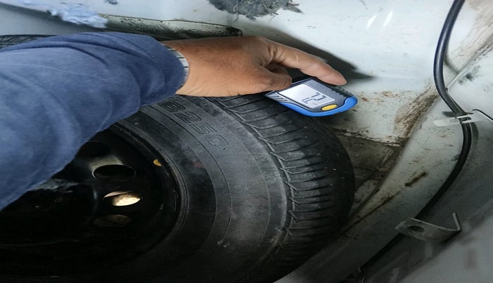 2020 Tata Tiago XT PETROL, Petrol, Manual, 57,168 km, tyre