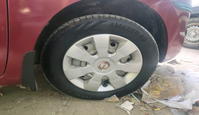 2012 Maruti Wagon R 1.0 LXI CNG, Petrol, Manual, 94,973 km, tyre