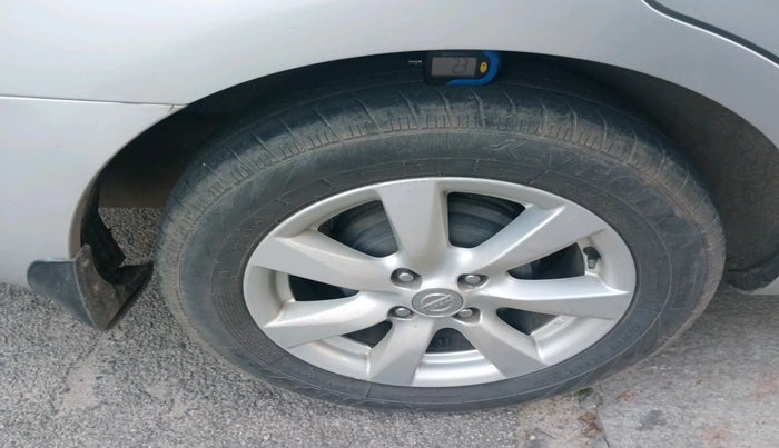 2012 Nissan Sunny XV DIESEL, Diesel, Manual, 93,690 km, tyre