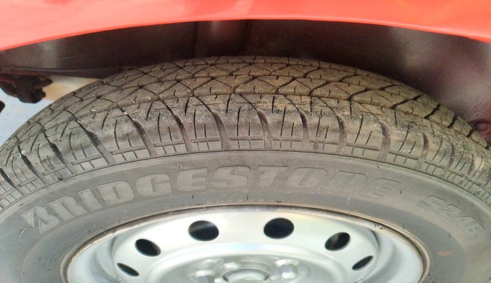 2011 Maruti Swift LDI, Diesel, Manual, 1,48,722 km, tyre