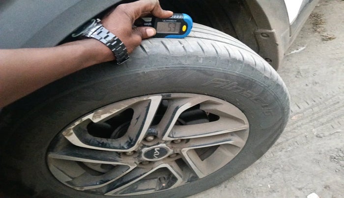 2022 KIA CARENS PRESTIGE PLUS 1.5 DIESEL 7 STR, Diesel, Manual, 63,741 km, tyre