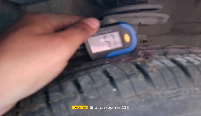 2015 Maruti Swift Dzire VXI, Petrol, Manual, 95,009 km, tyre