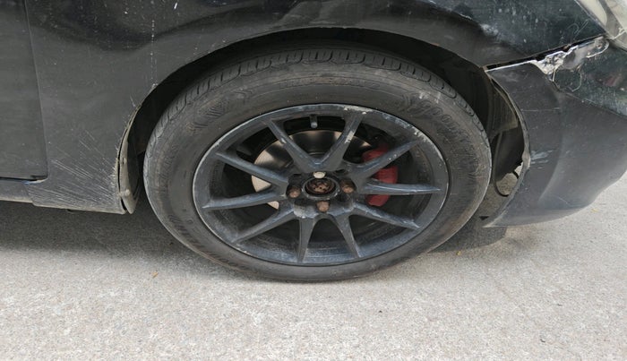 2012 Hyundai Verna FLUIDIC 1.6 CRDI EX, Diesel, Manual, 1,30,840 km, tyre