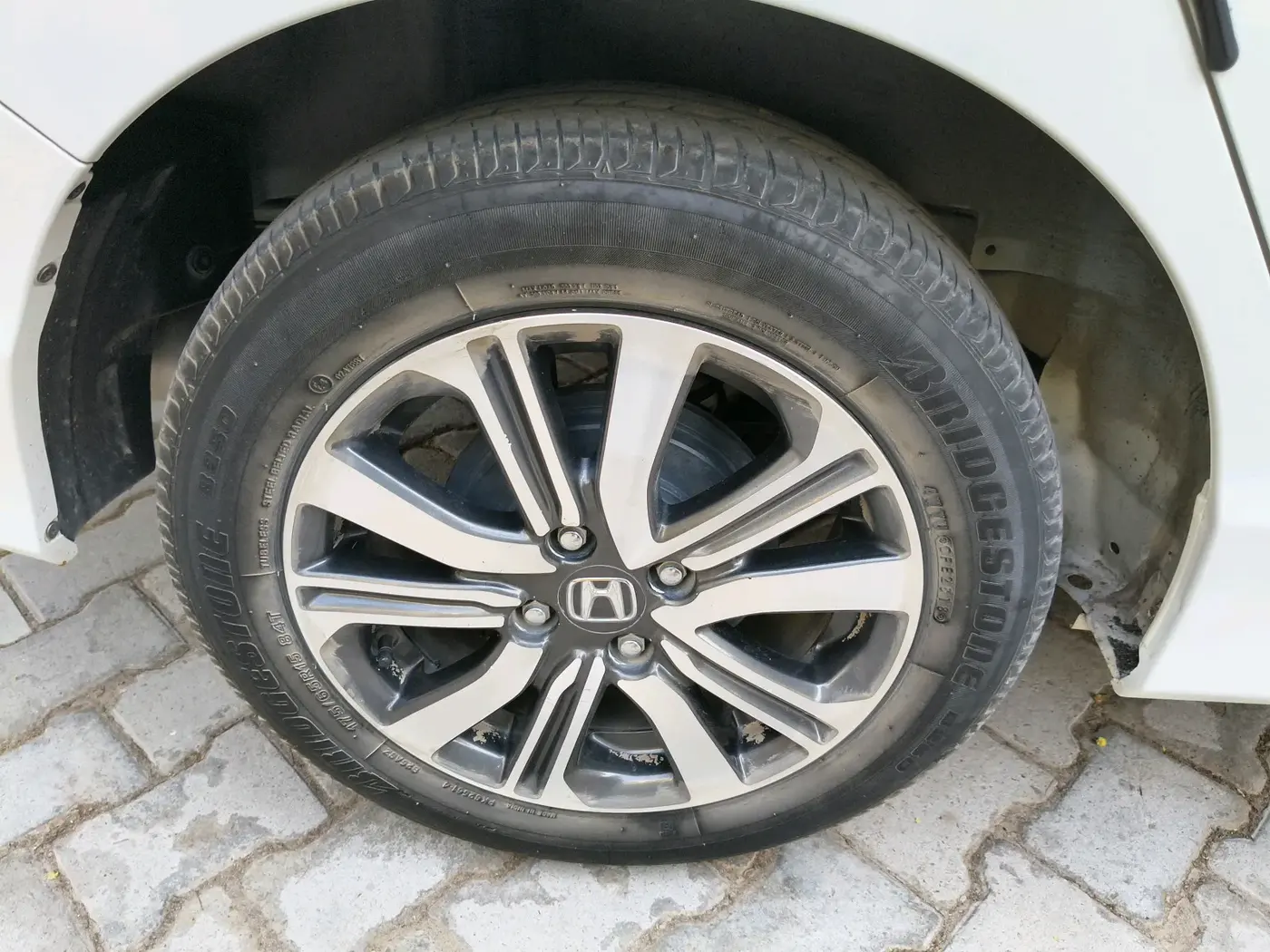 2019 Honda City 1.5L I-DTEC V, Diesel, Manual, 58,999 km, tyre