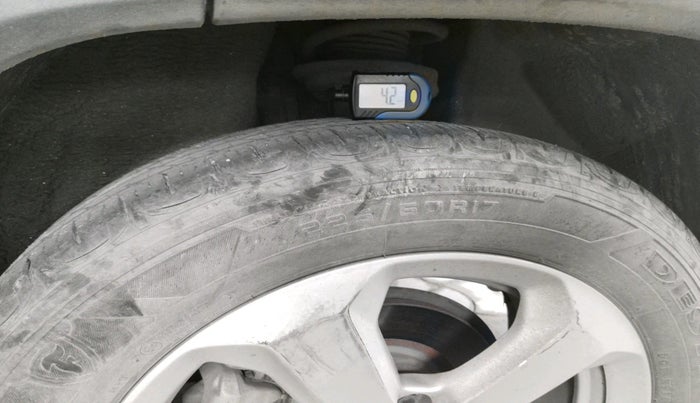 2019 Jeep Compass LONGITUDE (O) 1.4 PETROL AT, Petrol, Automatic, 31,513 km, tyre