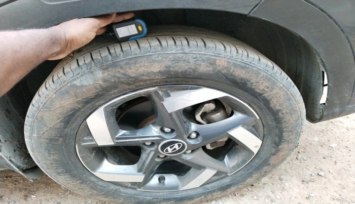 2020 Hyundai VENUE SX 1.0 TURBO IMT, Petrol, Manual, 32,214 km, tyre