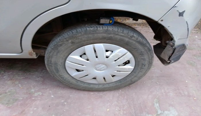 2013 Maruti Alto 800 LXI CNG, Petrol, Manual, 1,92,521 km, tyre