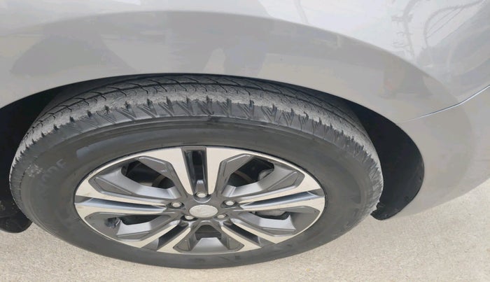2020 KIA CARNIVAL PREMIUM 2.2 8 STR, Diesel, Automatic, 63,245 km, tyre