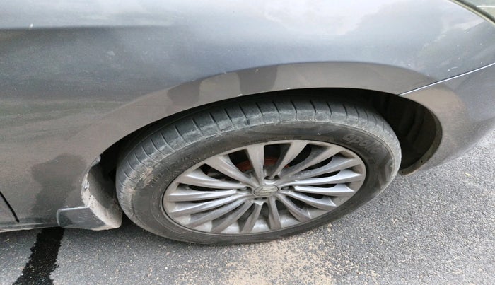 2017 Maruti Ciaz ALPHA  AT 1.4  PETROL, Petrol, Automatic, 1,12,883 km, tyre