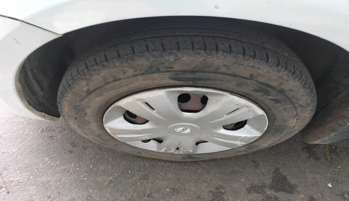 2014 Maruti Swift Dzire VDI, Diesel, Manual, 66,887 km, tyre