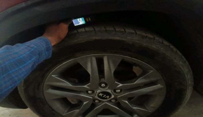 2021 KIA SELTOS HTX 1.5 PETROL, Petrol, Manual, 99,942 km, tyre