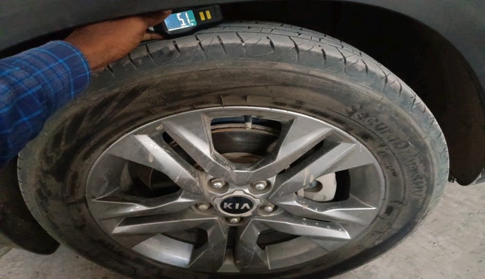 2021 KIA SELTOS HTX 1.5 PETROL, Petrol, Manual, 99,942 km, tyre