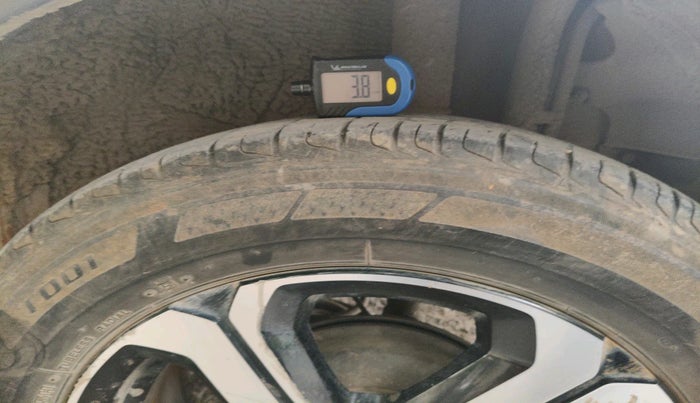 2021 Tata NEXON XZ PLUS PETROL SUNROOF, Petrol, Manual, 39,263 km, tyre