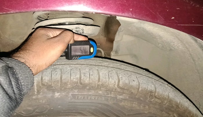 2010 Fiat Grand Punto ACTIVE 1.3, Diesel, Manual, 1,19,818 km, tyre