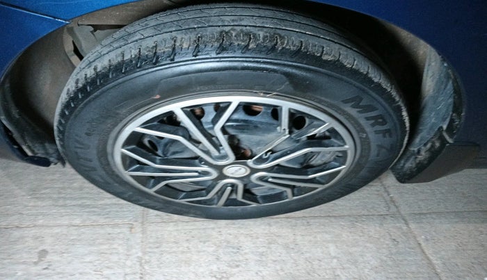 2021 Maruti Baleno DELTA PETROL 1.2, Petrol, Manual, 61,417 km, tyre