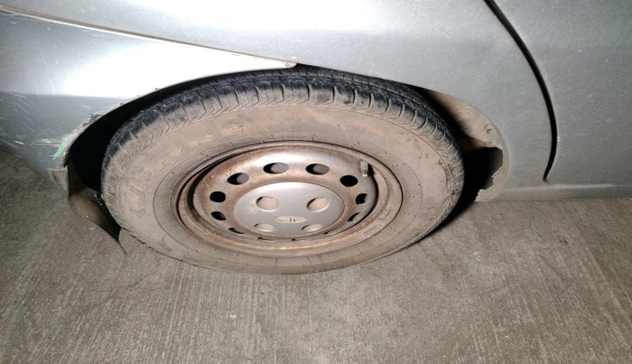 2011 Tata Indicab AC, Diesel, Manual, 86,294 km, tyre