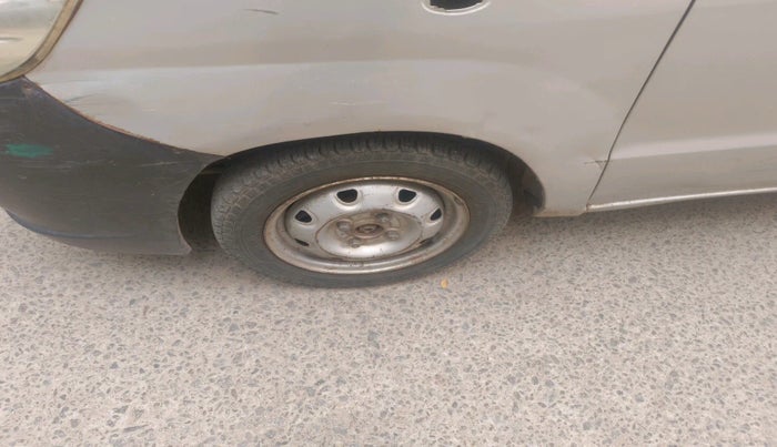 2014 Maruti Zen Estilo LXI, Petrol, Manual, 86,755 km, tyre