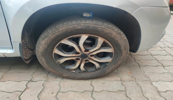 2014 Nissan Terrano XV D PREMIUM AMT, Diesel, Automatic, 5,196 km, tyre