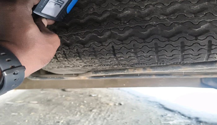 2022 Renault TRIBER RXZ DUAL TONE, Petrol, Manual, 10,313 km, tyre