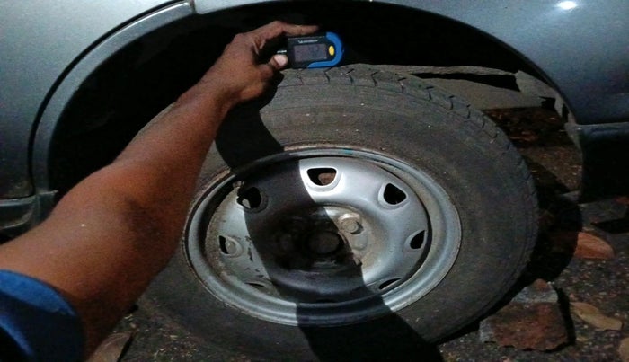 2021 Maruti Eeco 5 STR AC CNG, Petrol, Manual, 46,024 km, tyre