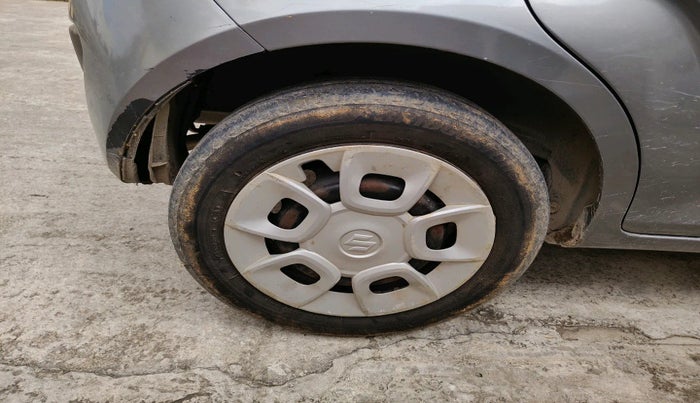 2017 Maruti IGNIS DELTA 1.2 AMT, Petrol, Automatic, 57,668 km, tyre