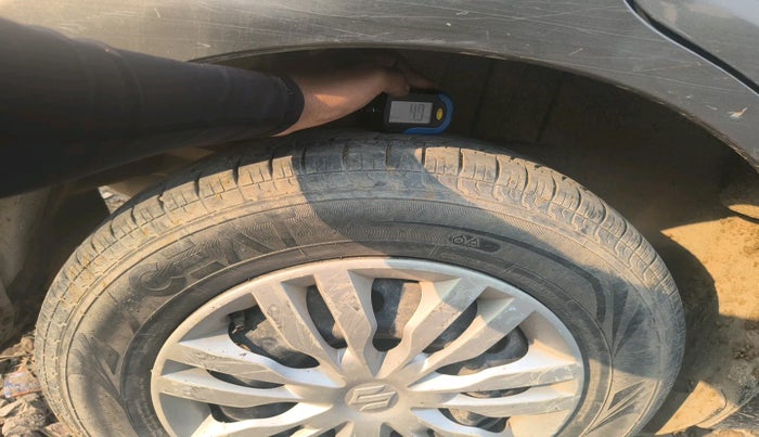 2022 Maruti Dzire VXI, Petrol, Manual, 72,809 km, tyre