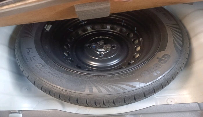 2021 Hyundai GRAND I10 NIOS SPORTZ 1.2 KAPPA VTVT, Petrol, Manual, 22,193 km, tyre