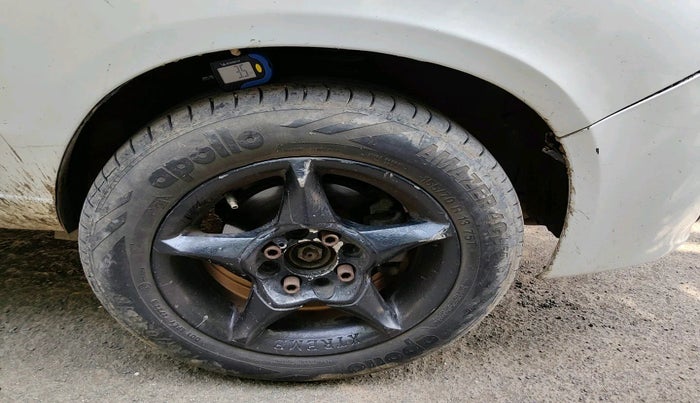 2014 Maruti Alto K10 VXI, Petrol, Manual, 1,17,081 km, tyre